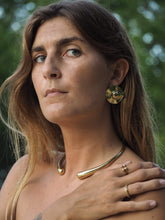 Afbeelding in Gallery-weergave laden, Lika
